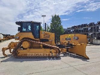 CAT D5
