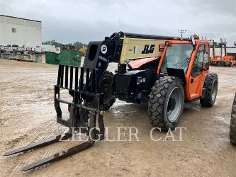 JLG 943