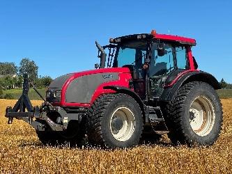 Valtra T 151