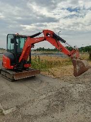 Kubota U 27-4