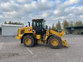 CAT 926M