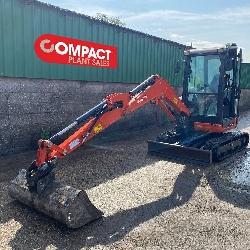 Kubota U 27-4