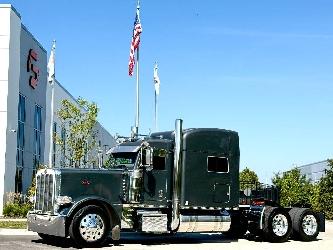 Peterbilt 389