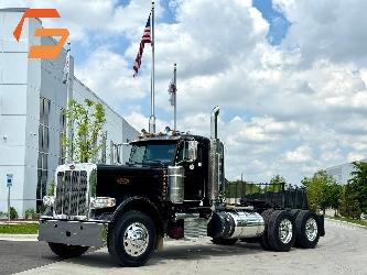 Peterbilt 389