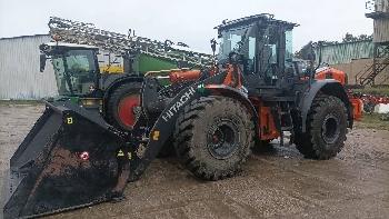 Hitachi ZW220