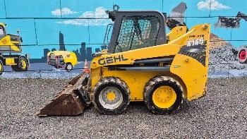 Gehl R 165