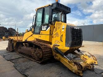CAT 963 D