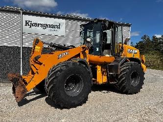 CASE 721 F