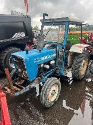 Ford 2600