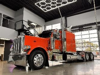 Peterbilt 389