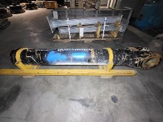 CAT 3679004