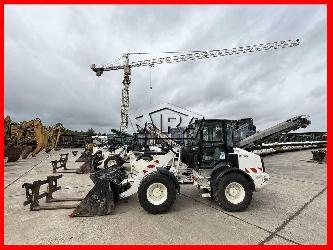 CAT 908 M
