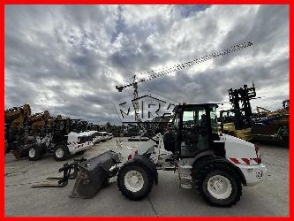 CAT 908M