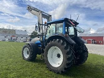 Valtra T151 E