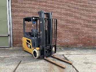 CAT 2ET4000