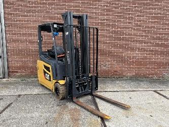 CAT 2ET4000