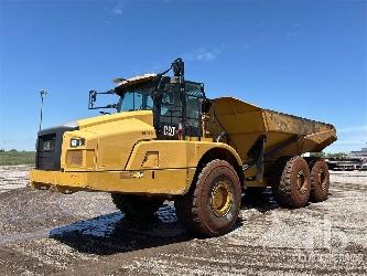 CAT 745