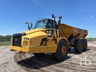 CAT 745C