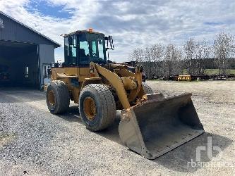 CAT 928F