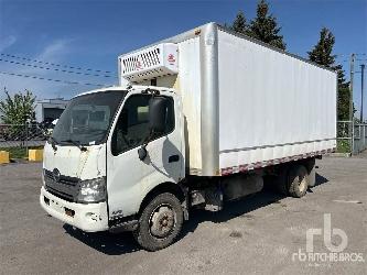 Hino 195