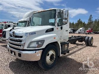 Hino 338
