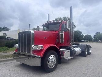 Peterbilt 389