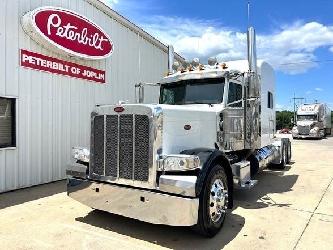 Peterbilt 389