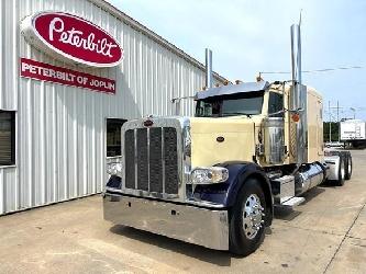 Peterbilt 389