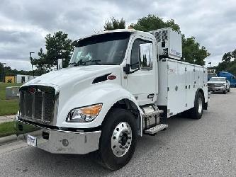 Peterbilt 537
