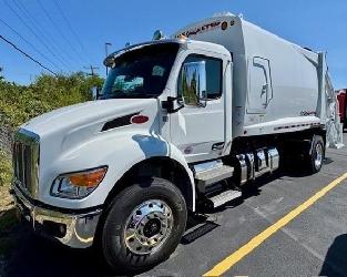 Peterbilt 537