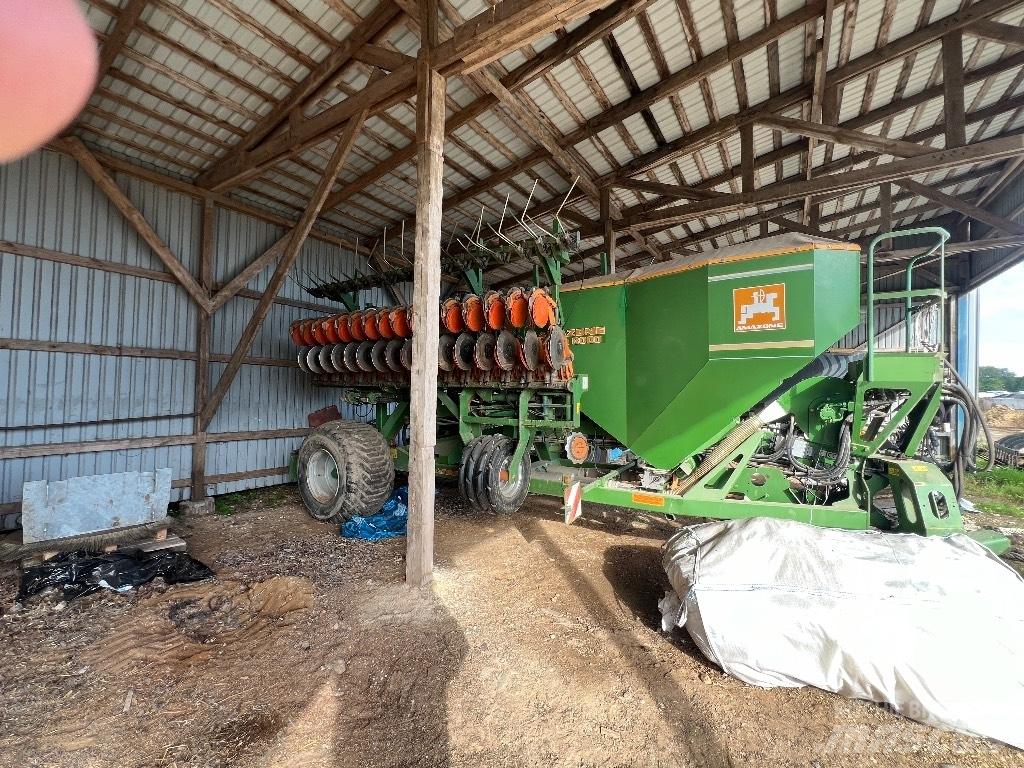 Amazone Citan 8000 Farm Drills