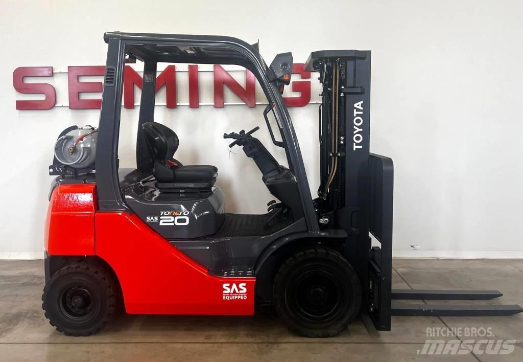 Toyota 10831 8FGF20 LPG trucks