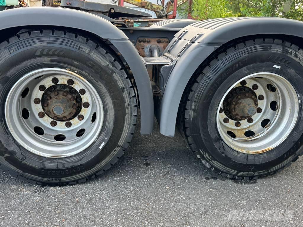 Scania R 420 Conventional Trucks / Tractor Trucks