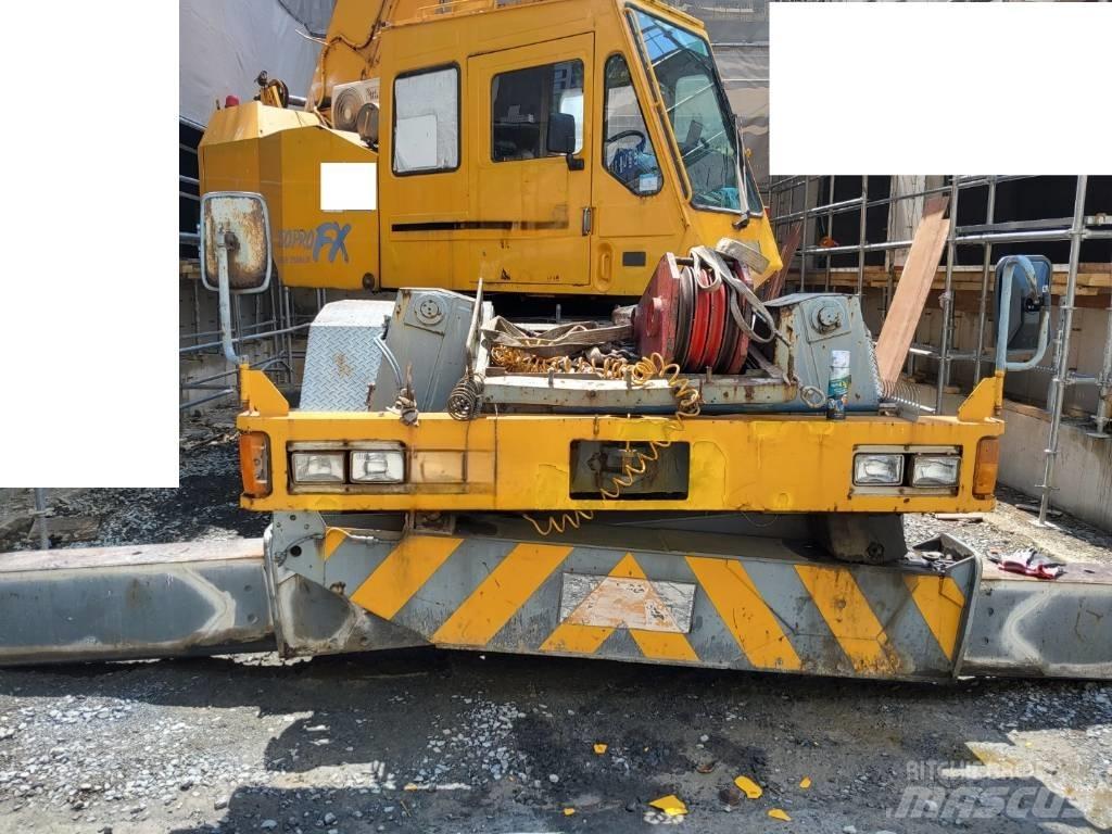 Tadano TR 250 M-5 Rough Terrain Cranes