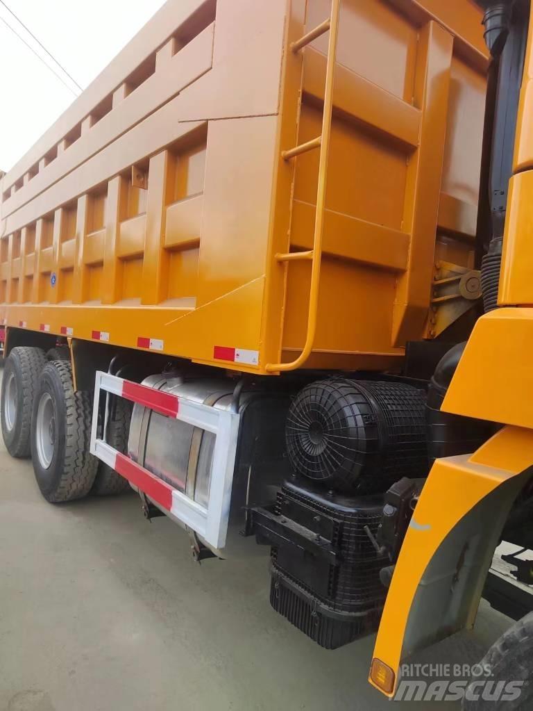 Shacman F3000 6X4 Dump Trucks
