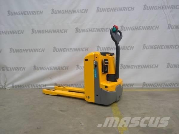 Jungheinrich EJE 114 Low lifter
