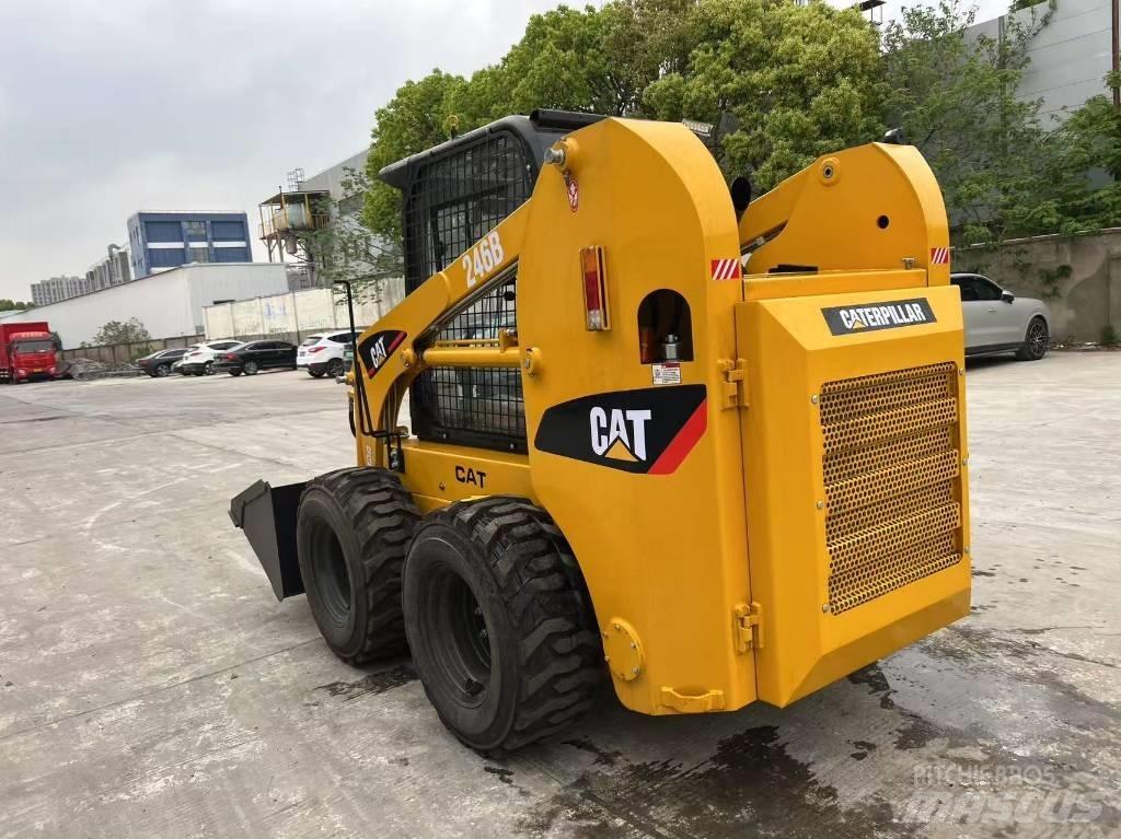 CAT 246B Mini Loader