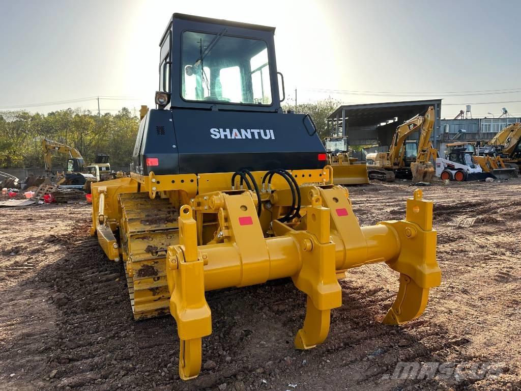 Shantui SD 22 Crawler dozers