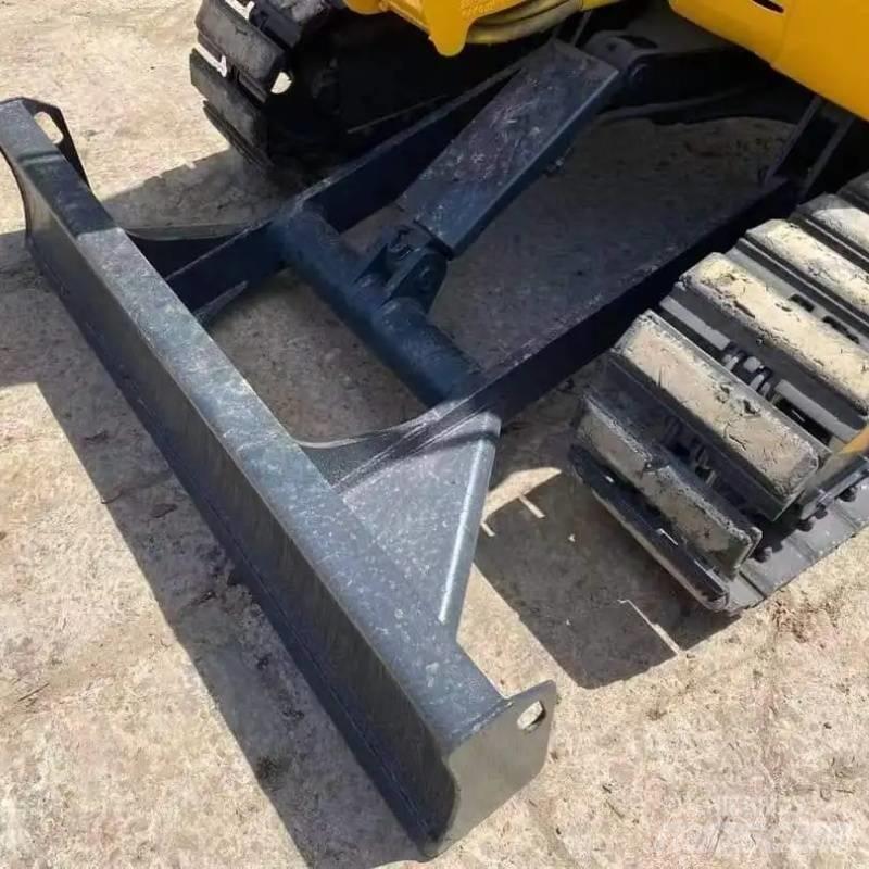 Komatsu PC 30 Mini Excavators <7t (Mini Diggers)