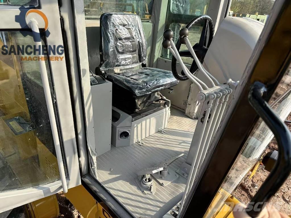 CAT 120 H Motor Graders