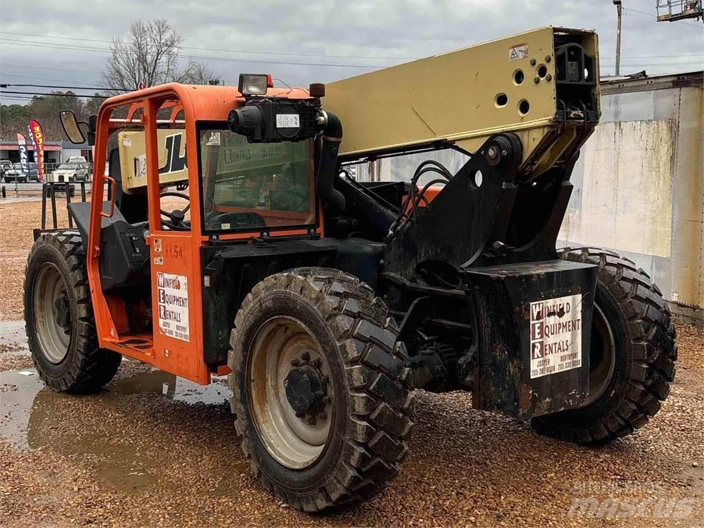 JLG G6-42A Telescopic Handlers