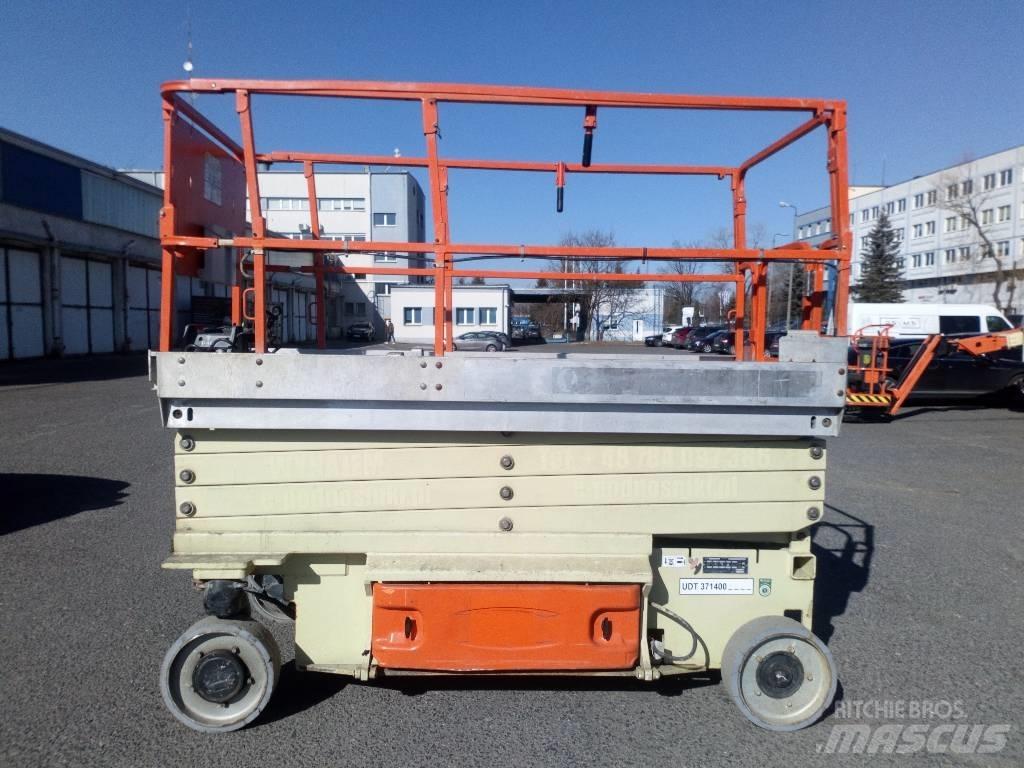 JLG 3246 ES Scissor Lifts