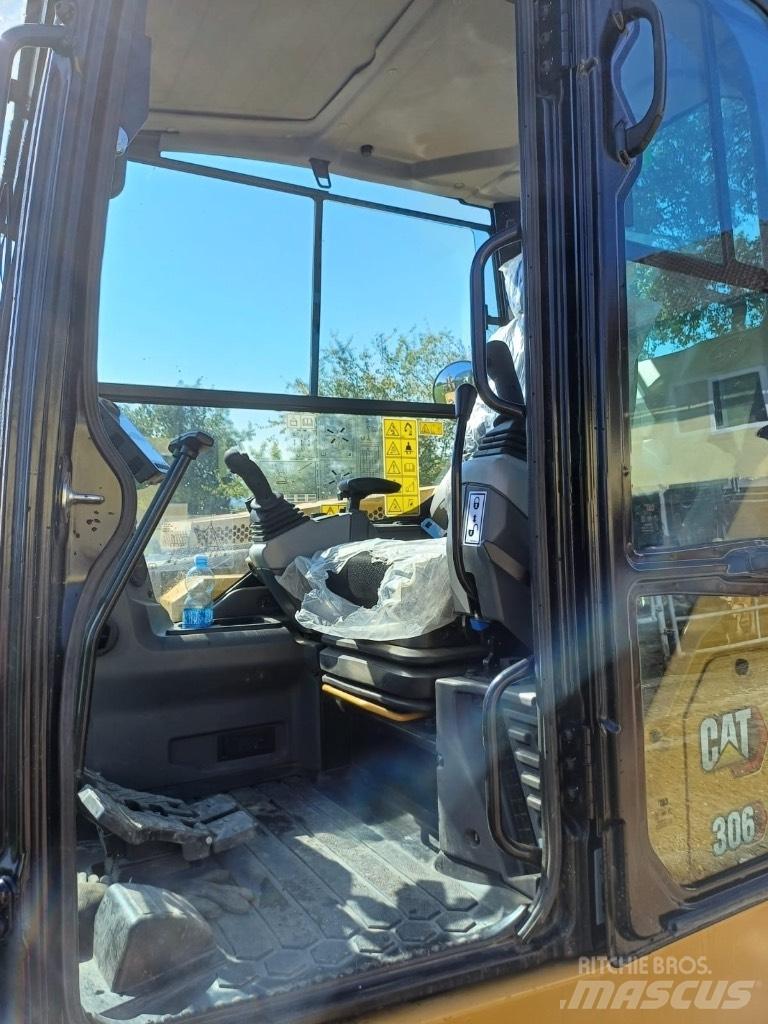 CAT 306 Mini Excavators <7t (Mini Diggers)