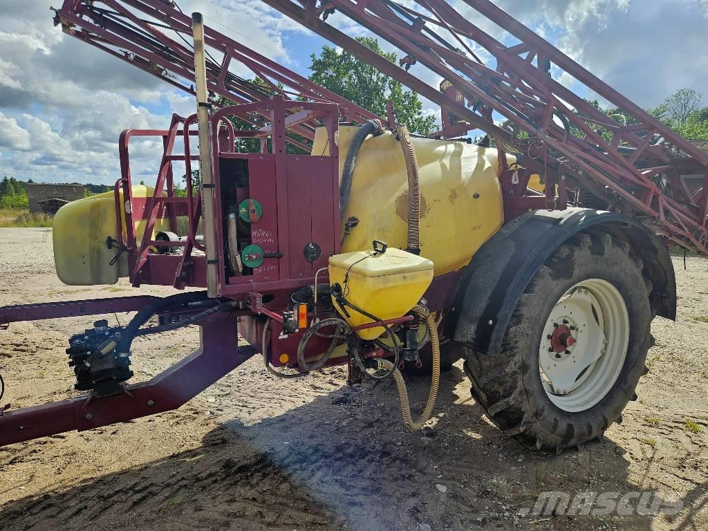 Hardi Commander 2800 Trailed sprayers