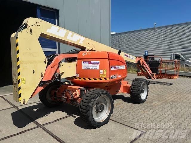 JLG 600 AJ Articulated boom lifts