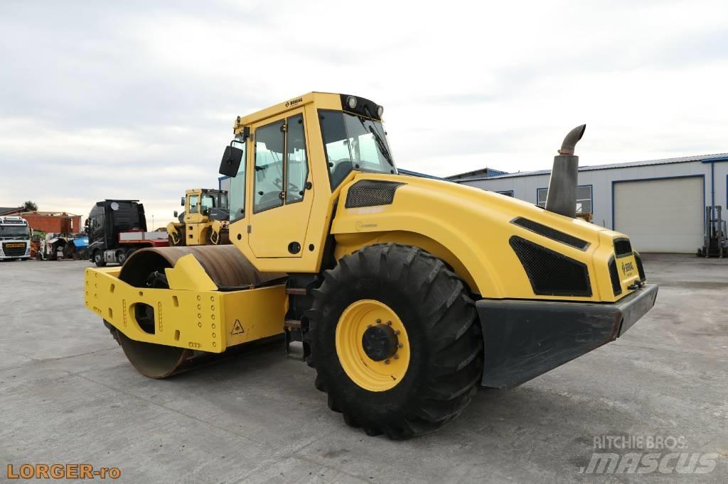 Bomag BW 216 D H-4 Single drum rollers