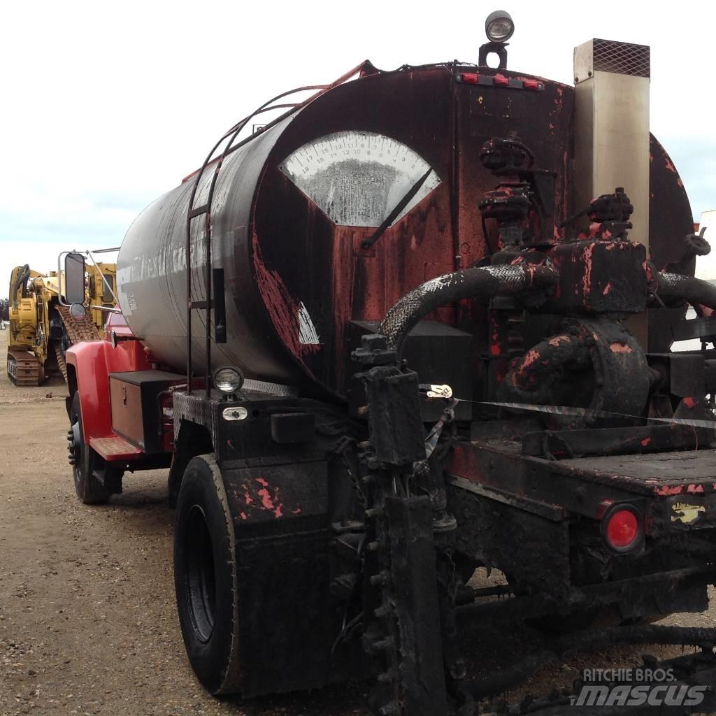 Ford F 700 Concrete Trucks
