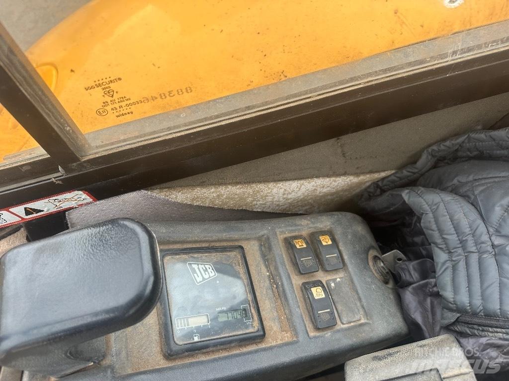 JCB 8060 Mini Excavators <7t (Mini Diggers)