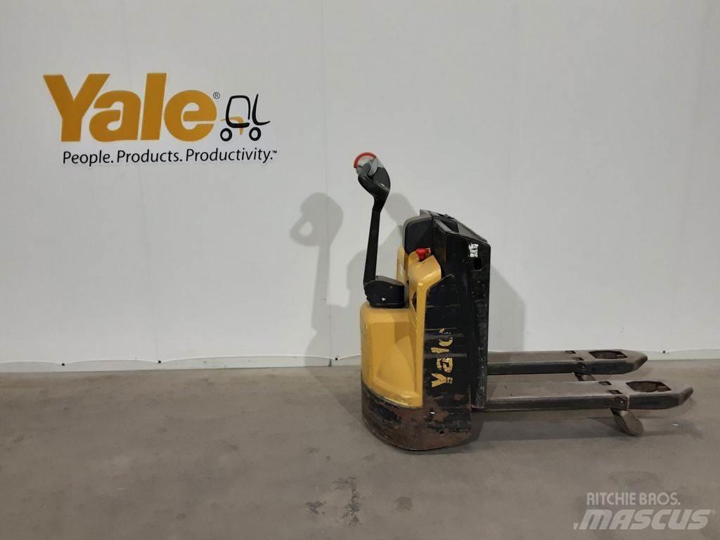 Yale MP16 Pallet Truck