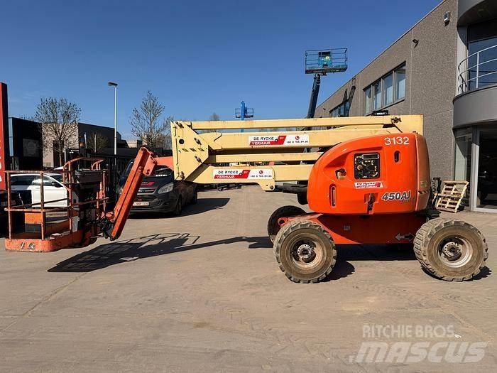 JLG 450AJ Articulated boom lifts